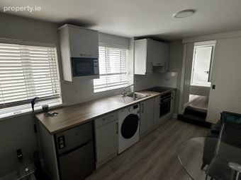 Apartment 3, 6 Chelmsford Road, Ranelagh, Dublin 6 - Image 2