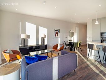 Apartment 14, Lock Gate 4, Charlemont Lane, Dublin 2 - Image 2