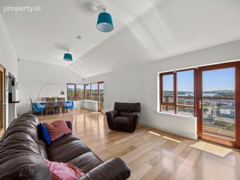 2 Station House, Mccurtain Hill, Clonakilty, Co Cork, Clonakilty, Co. Cork - Image 4