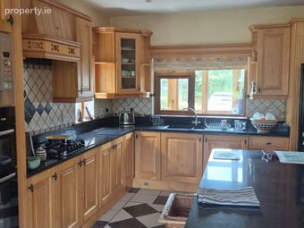 Ownagarry, Killorglin, Beaufort, Co. Kerry - Image 4