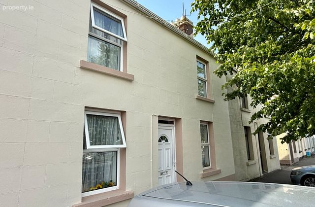 Kilkerrin Road, Glenamaddy, Glenamaddy, Co. Galway - Click to view photos
