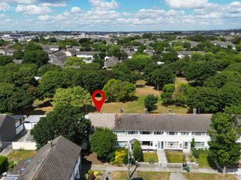 79 Sutton Grove, Sutton, Dublin 13 - Image 2