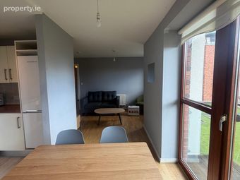 Apt 189, Block 4, Parklands, D09 XC56, Dublin 9 - Image 3