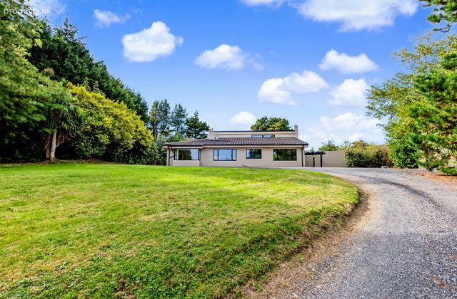 Stoneybrae, Shramore, Roundwood, Sraghmore, Co. Wicklow - Click to view photos