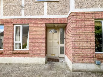 14 Springfields, Waterford Road, Kilkenny, Kilkenny, Co. Kilkenny - Image 2