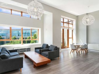 Apartment 11 Garrison Mews, Willow Avenue, Dublin 18, Dublin 18 - Image 2
