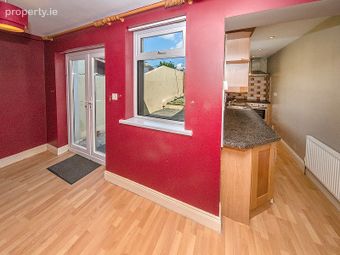 2 Cathal Brugha Place, Dungarvan, Co Waterford, Dungarvan, Co. Waterford - Image 4
