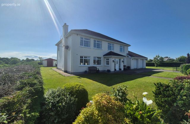 Knockanillaun, Ballina, Knockanillaun, Co. Mayo - Click to view photos