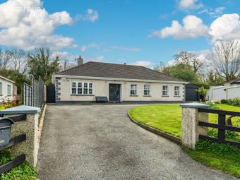 Graigues, Robertstown, Co Kildare, Robertstown, Co. Kildare