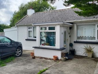 2 Woodford Lane, Portmarnock, Portmarnock, Co. Dublin - Image 2