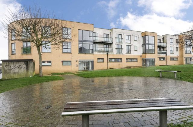 24 Castlemill, Balbriggan, Co. Dublin, Balbriggan, Co. Dublin - Click to view photos