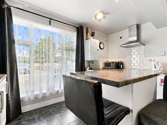 107 Buttercup Park, Dublin 17 - Image 3