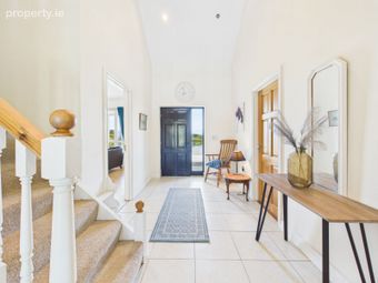 56 Airfield Point, Coxtown, Dunmore East, Co. Waterford - Image 2