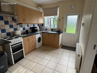 Hillside, 8 Lake Lawn, Ballinlough, Co. Cork - Image 4