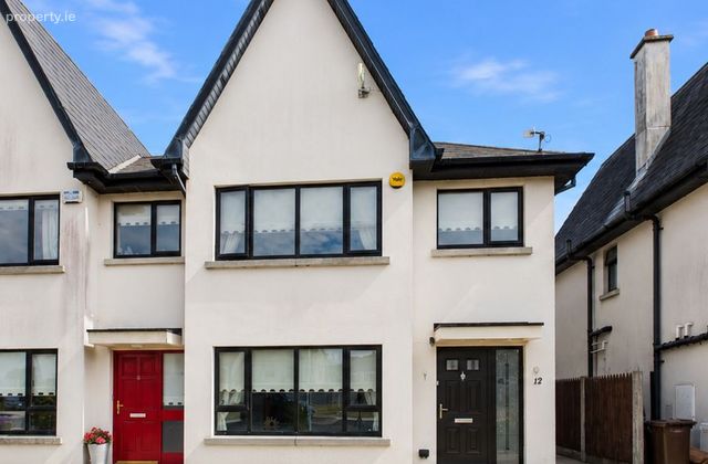 12 Elm Park, Carraig An &Aacute;ird, Waterford City Centre, Co. Waterford - Click to view photos