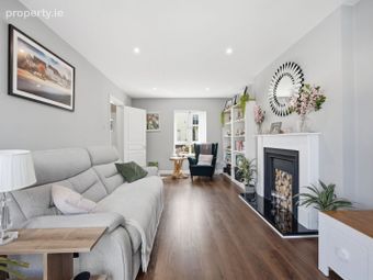 6 Thornleigh Row, Swords, Co. Dublin - Image 4