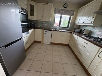9 Rosse Court Terrace, Lucan, Lucan, Co. Dublin - Image 4