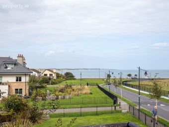 Apartment 7, The Anchorage, The Crescent, Robswall, Malahide, Co. Dublin - Image 4