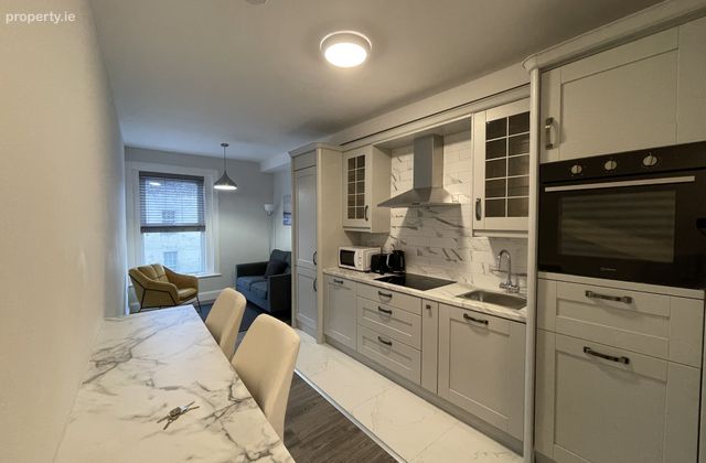 24 James's Street, Dublin 8 - Click to view photos