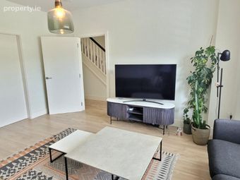 64 Clay Farm Drive, Dublin 18, Leopardstown, Dublin 18 - Image 4