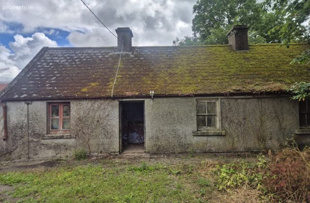 Derelict Cottage, Knocklow, Tullow, Co. Carlow, Graiguecullen, Co. Carlow - Click to view photos