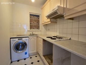 Apartment 61, Finnegan House, Viking Harbour Apartments, Dublin 8 - Image 5