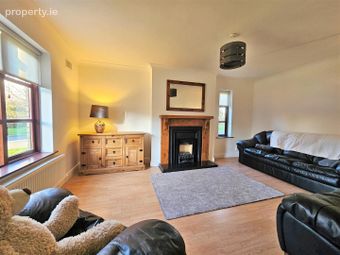 10 The Walk, Cnoc Na Gr&eacute;ine, Kilcullen, Kildare, Co. Kildare - Image 4