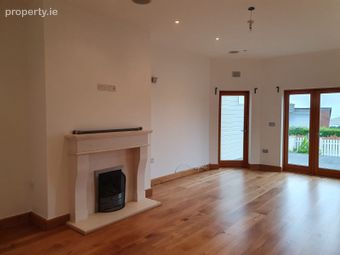 2 Hazelhatch, Thormanby Rd, Howth, Dublin 13, Howth, Dublin 13 - Image 4