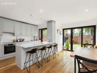 5 Martello Mews, Sandymount, Dublin 4 - Image 4