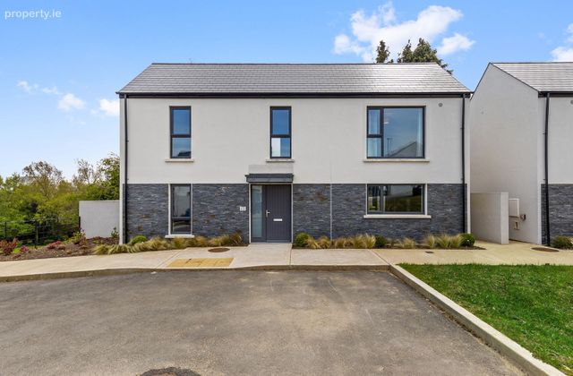 11 Carraig Mor, Rocklands, Wexford Town, Co. Wexford - Click to view photos