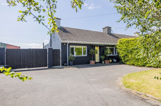 2 The Cottage, Courtlough, Balrothery, Co. Dublin, Balrothery, Co. Dublin - Click to view photos