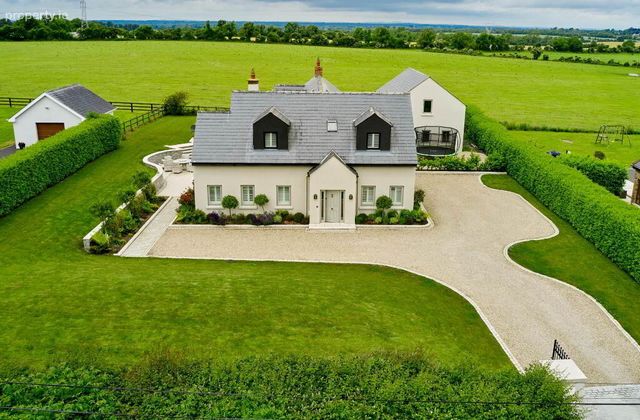 Gillstown, Garlow Cross, Navan, Co. Meath, Tara, Co. Meath - Click to view photos