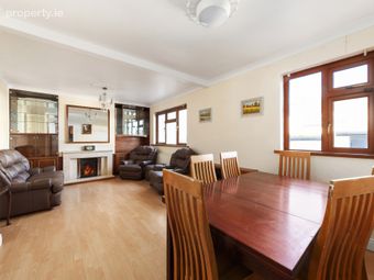 235 Glenview Park, Tallaght, Dublin 24, Tallaght, Dublin 24 - Image 5