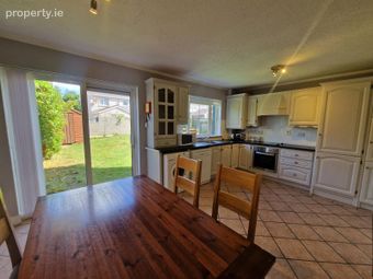 21 The Cedars, Classes Lake, Ballincollig, Co. Cork - Image 3