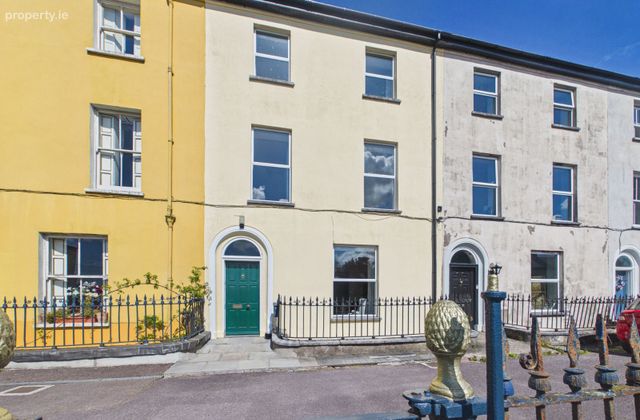3 Clarence Terrace, Summerhill North, St. Lukes, Co. Cork - Click to view photos