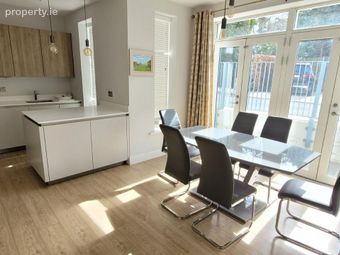 2 Brighton Wood, Dublin 18, Foxrock, Dublin 18 - Image 3