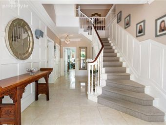 4 St. Matthias Wood, Church Road, Killiney, Co. Dublin, Killiney, Co. Dublin - Image 2