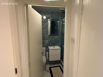 Apartment 43, Windmill Lane Apartments, Windmill L, Grand Canal Dock, Dublin 2 - Image 5