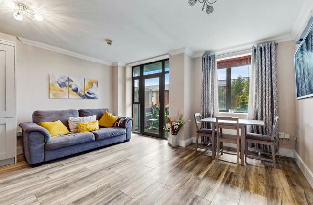 Flat 2, 15 B Main Street, Clongriffin, Dublin 13 - Click to view photos