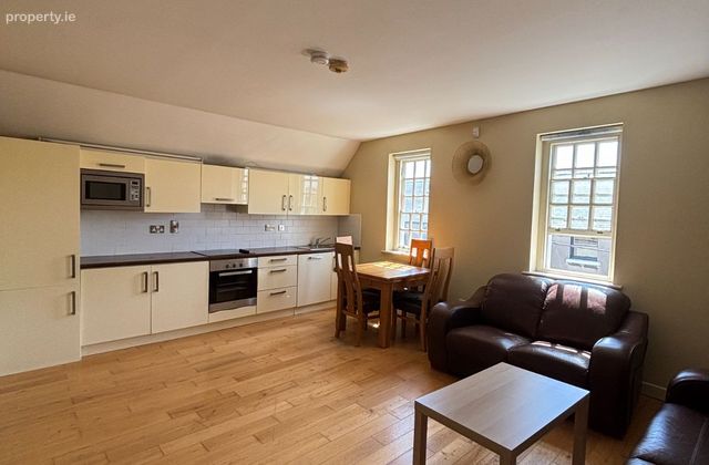 39c Montpelier Hill, Dublin 7, Arbour Hill, Dublin 7 - Click to view photos