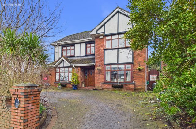 33 The Old Golf Links, Malahide, Malahide, Co. Dublin - Click to view photos