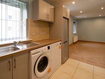 65 De Vesci Court, Fairgreen, Portlaoise, Co. Laois - Image 5
