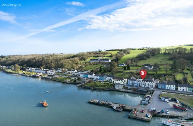5 Pier View Apartments, Courtmacsherry, Courtmacsherry, Co. Cork - Click to view photos