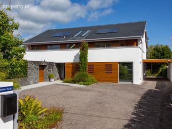 Marian House, 16 College Road, Ennis, Co. Clare