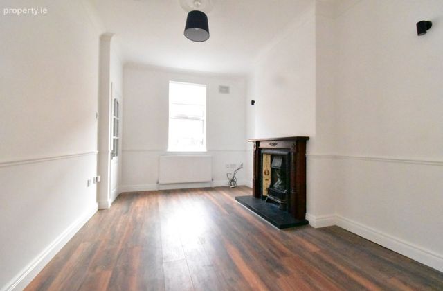 Island Villa, Dublin 2, Grand Canal Dock, Dublin 2 - Click to view photos
