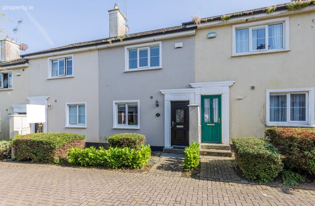 34 Barons Hall Park, Balbriggan, Co. Dublin, Balbriggan, Co. Dublin - Click to view photos