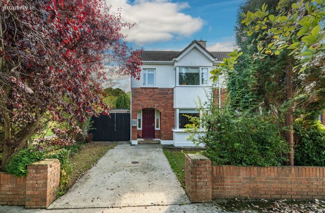31 Caragh Green, Naas, Co. Kildare, Naas, Co. Kildare - Click to view photos