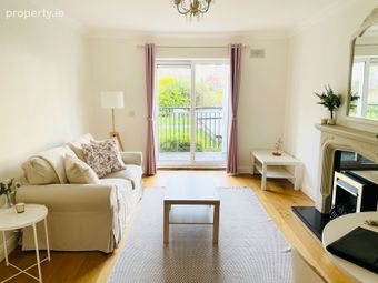 Apartment 83, Kerrymount, Castle Court, Kilgobbin Wood, Dublin 18 - Image 2