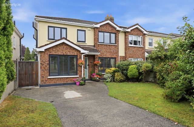 109 Meadowbank Hill, Ratoath, Co. Meath - Click to view photos
