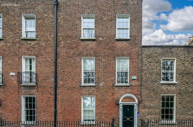 29 Mountpleasant Square, Ranelagh, Dublin 6 - Click to view photos